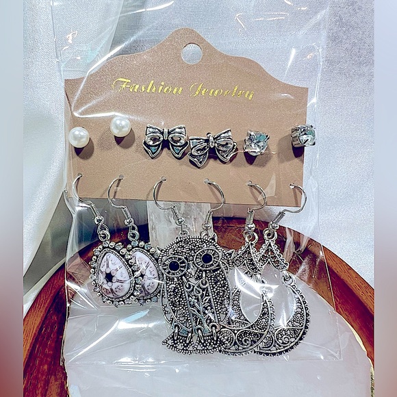 Southwestern Earrings Set - Picture 2 of 4